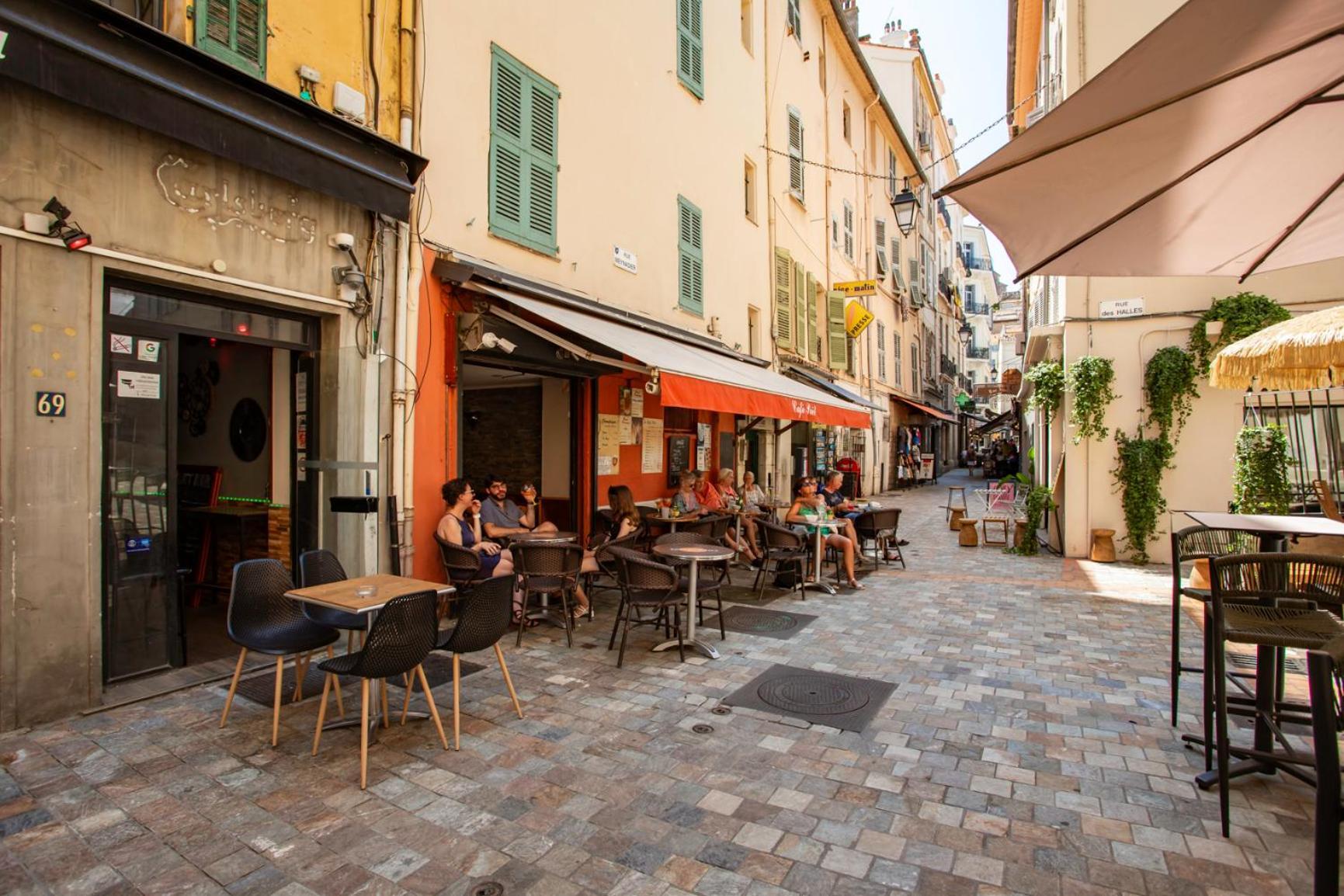 Rue Meynadier * Cannes